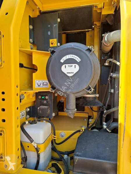 Escavadora Komatsu