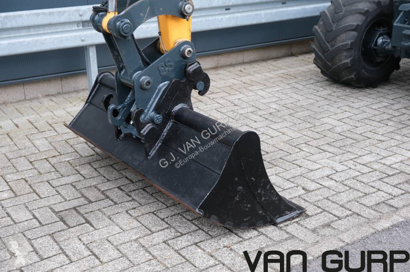 Excavadora Hyundai Robex 55W-9A | 2017 | 2636h |