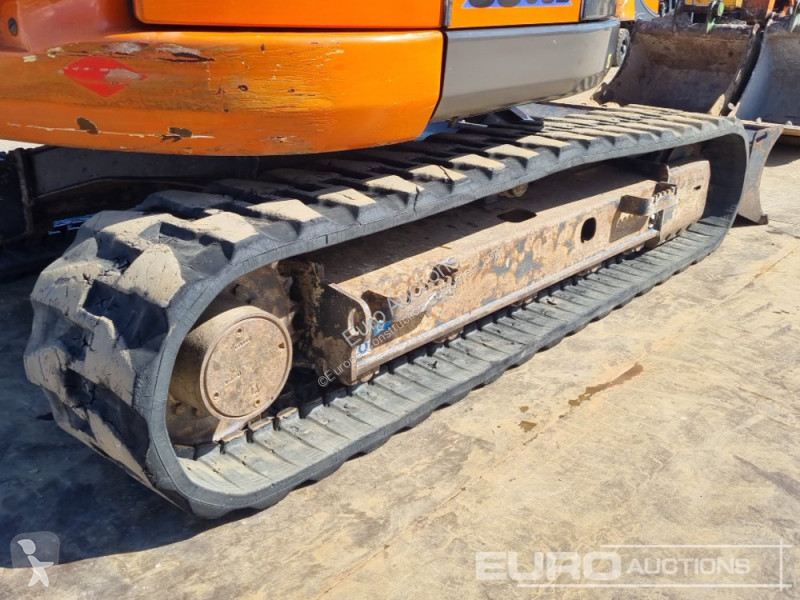 Escavatore Hitachi B-6