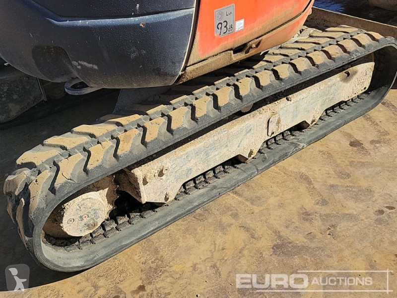 جرافة Kubota U27-4