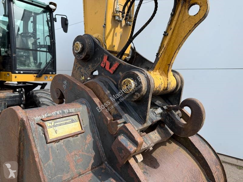 Excavator Caterpillar F