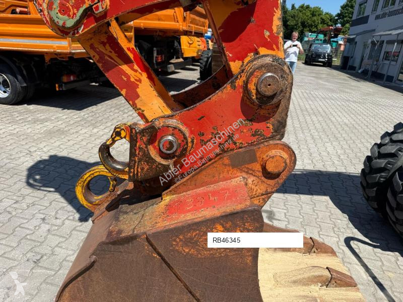 Excavator Liebherr A924