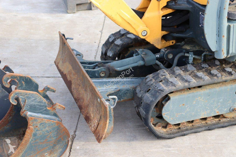 Excavator Hyundai HX10A