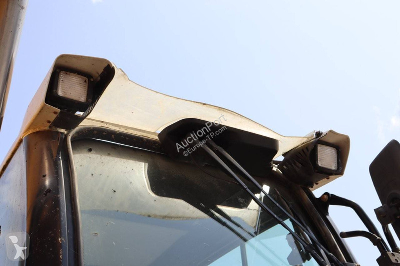 Escavatore Liebherr R922
