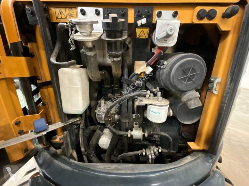 Escavadora Hyundai Robex 30 Z-9 AK