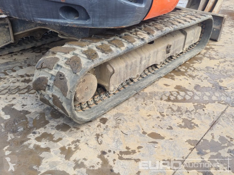 Lopatový nakládač Kubota U55-4