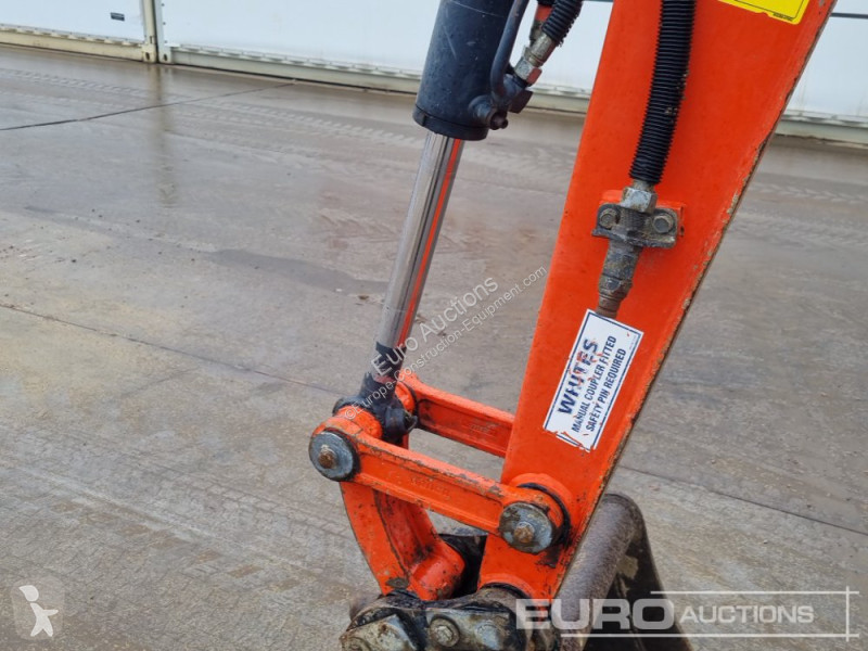 Lopatový nakládač Kubota KX027-4