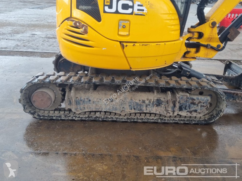 Lopatový nakládač JCB