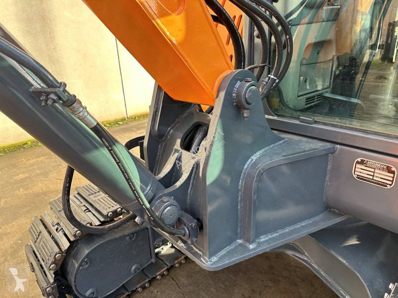 Skovel Hyundai R60VS