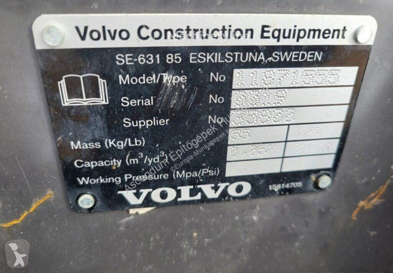 Excavadora Volvo EC37F