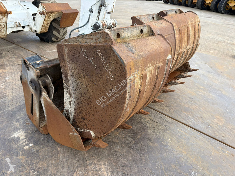 جرافة Mecalac incl. 5 x bucket