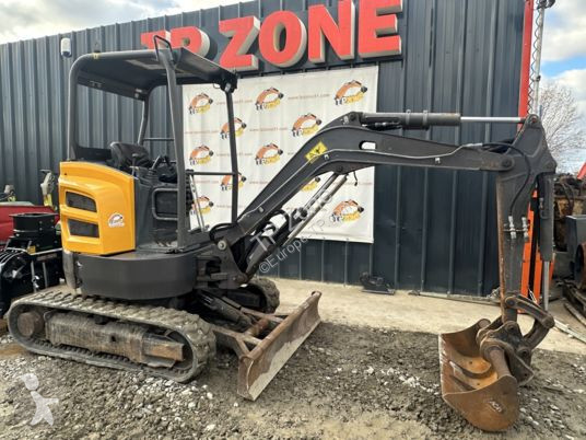 Rýpadlo Volvo ecr25d à 22 500 € ht