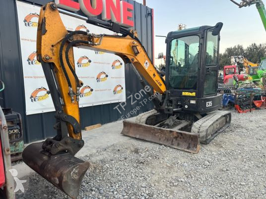 Lopatový nakládač Bobcat e35 cabine à 22500 € ht