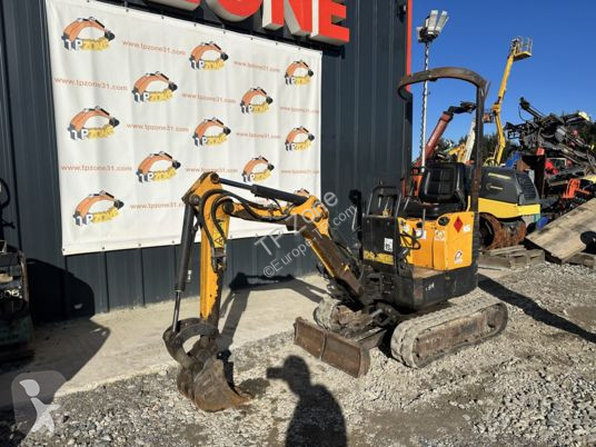 Lopatový nakládač Bobcat e08 à 9 900 € ht