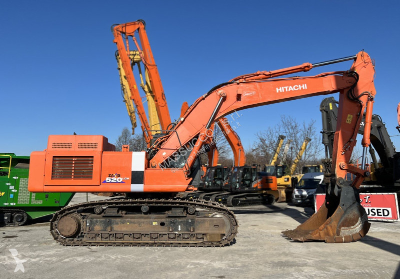 Escavatore Hitachi