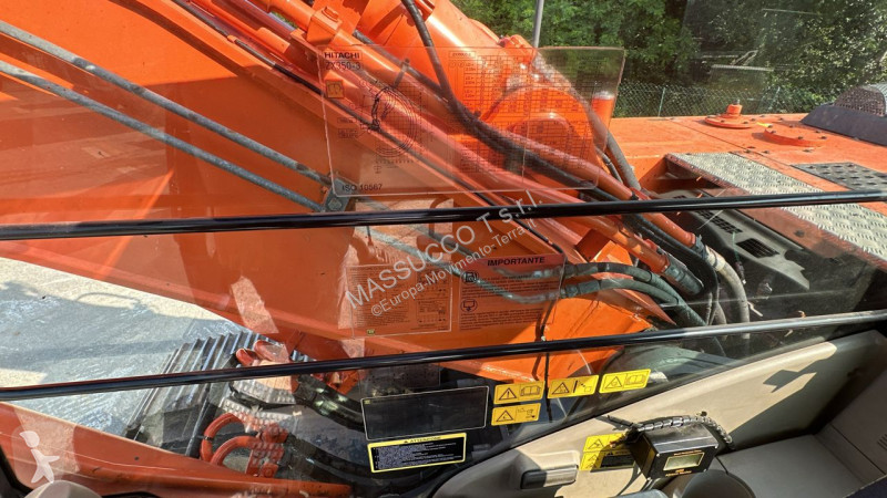 Escavatore Hitachi T-3
