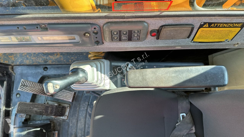 Rýpadlo JCB 4x4