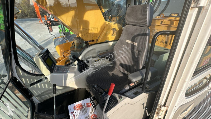 Rýpadlo Liebherr C HDSL