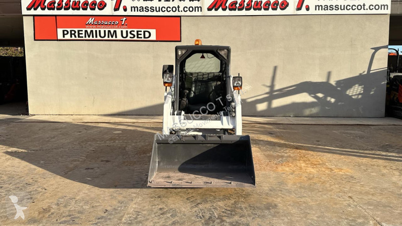 Lopatový nakládač Bobcat S100 4X4