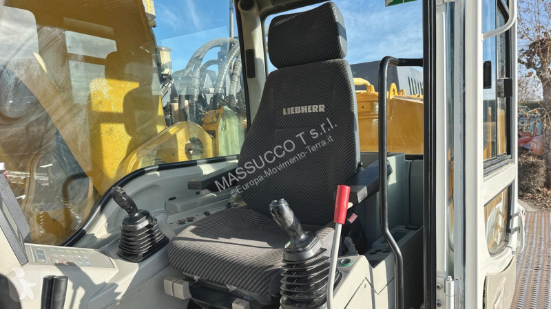 Rýpadlo Liebherr R964C HD SLF Litronic