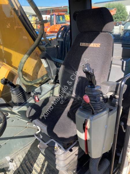 جرافة Liebherr