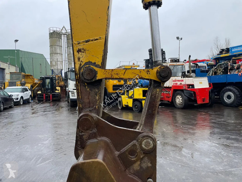 جرافة Komatsu PC210 LC6K Track Excavator CE...