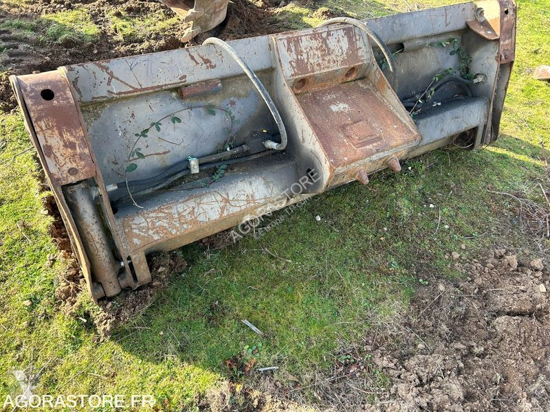 Pelle Mecalac 12 MXT