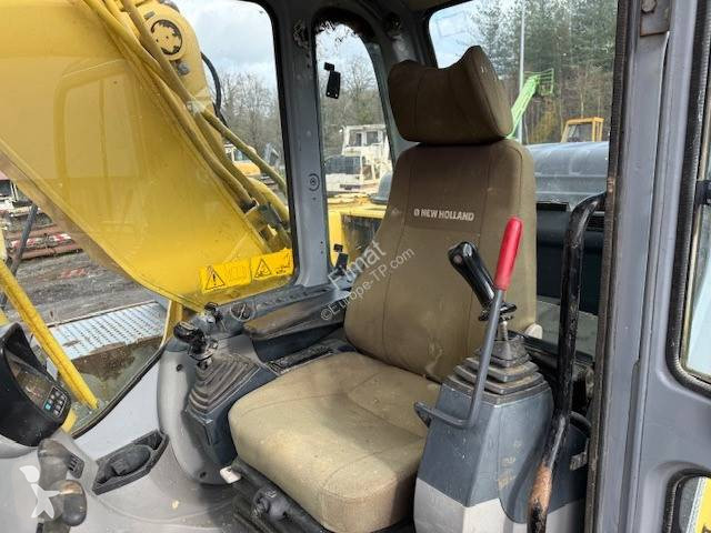 Skovl New Holland