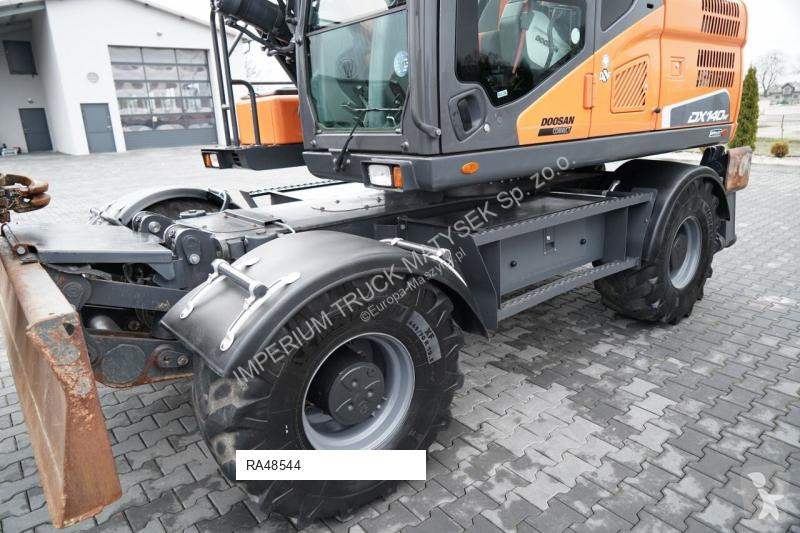 Lopatový nakládač Doosan 140W / KOPARKA KOŁOWA...