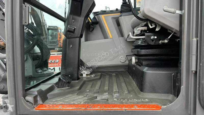 Rýpadlo Volvo EW60E 4X4
