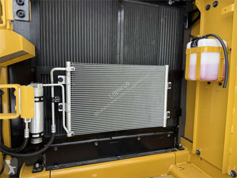 Escavatore Caterpillar D3 GC , 6 m/h