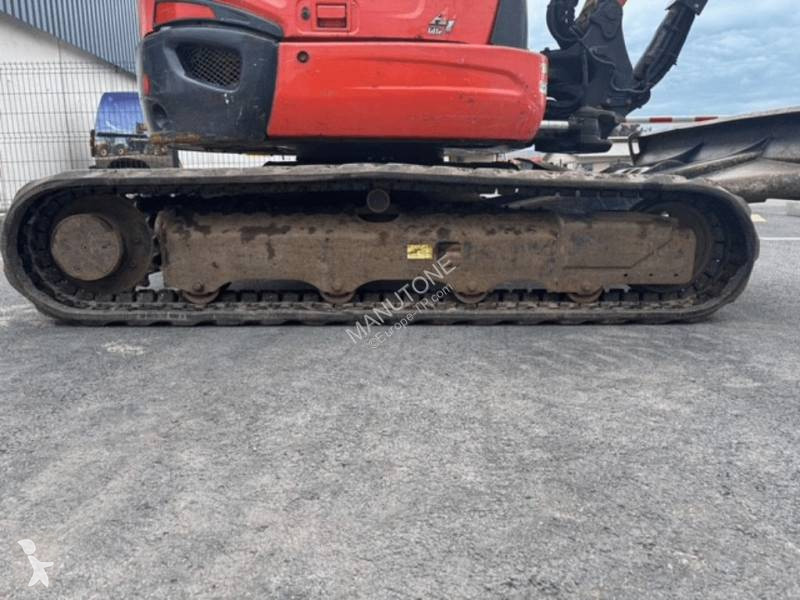 جرافة Kubota