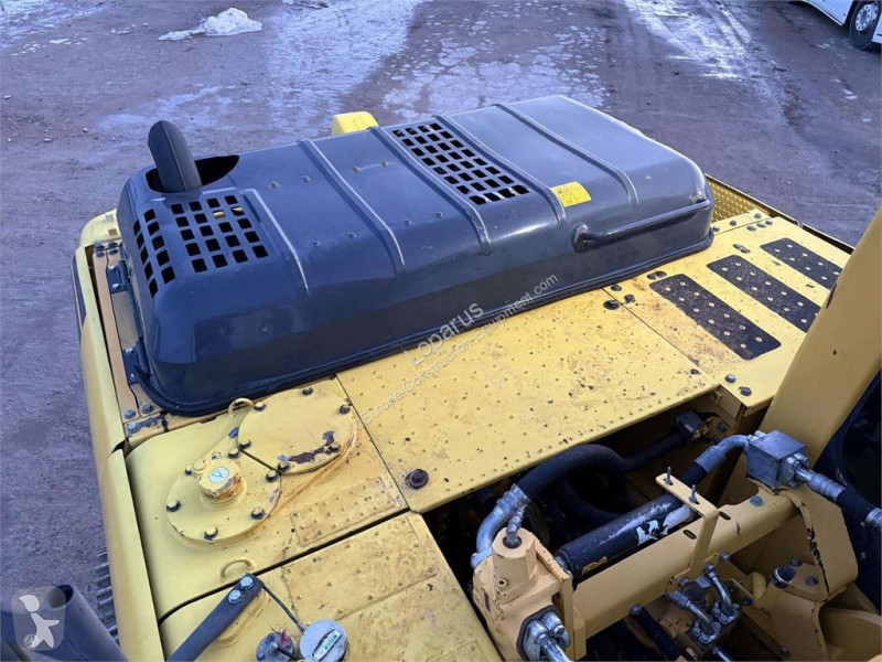 Экскаватор Komatsu LC-8 LONGREACH 900 mm