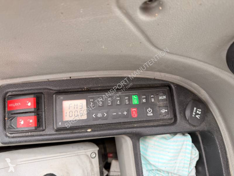 جرافة Wacker Neuson EW65