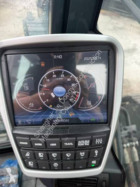 جرافة Hyundai HX220L