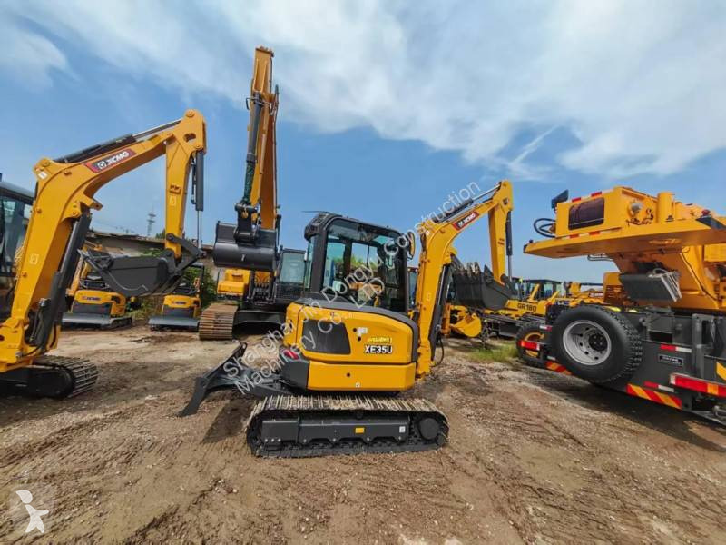 جرافة XCMG XE35U