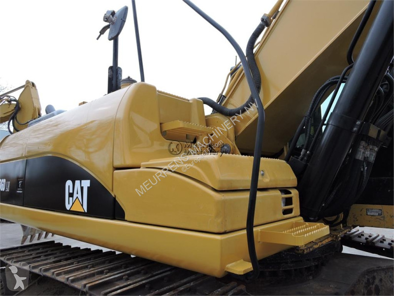 جرافة Caterpillar