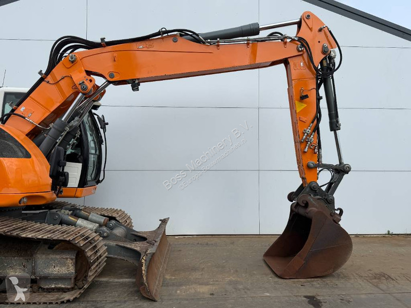 Rýpadlo Liebherr R920 Compact - Blade / Triple...