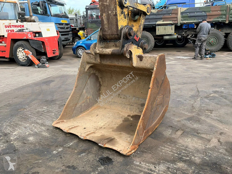 جرافة Caterpillar Track Excavator 22.9T Hammer...