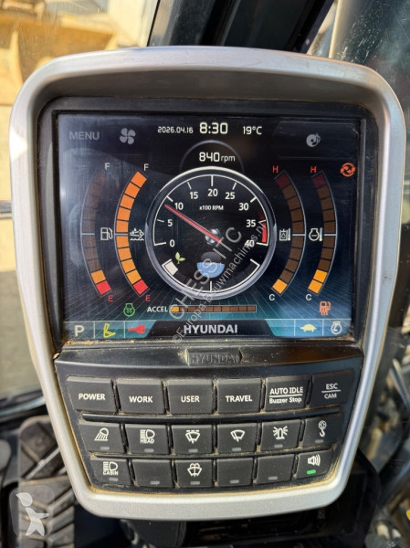 Rýpadlo Hyundai HX 220 L - L - HX 220