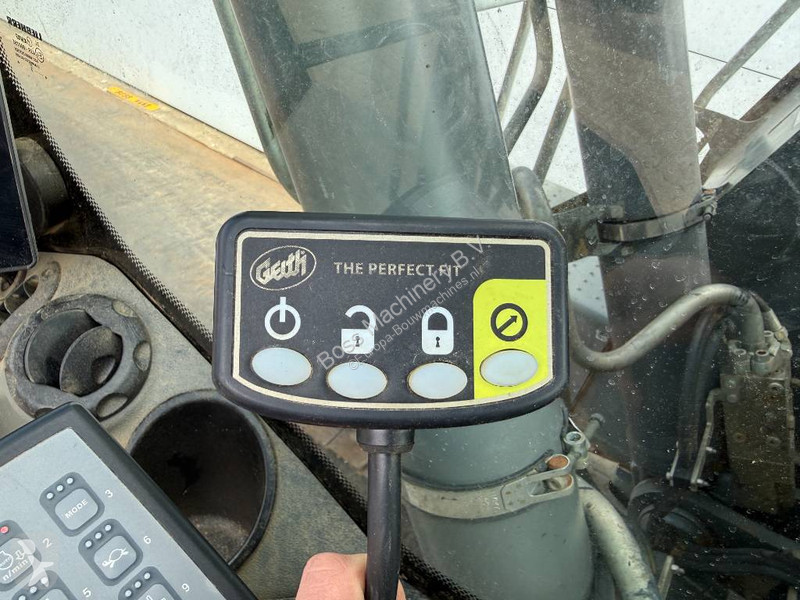 Skovl Liebherr - 2 Buckets Included / Automatic...