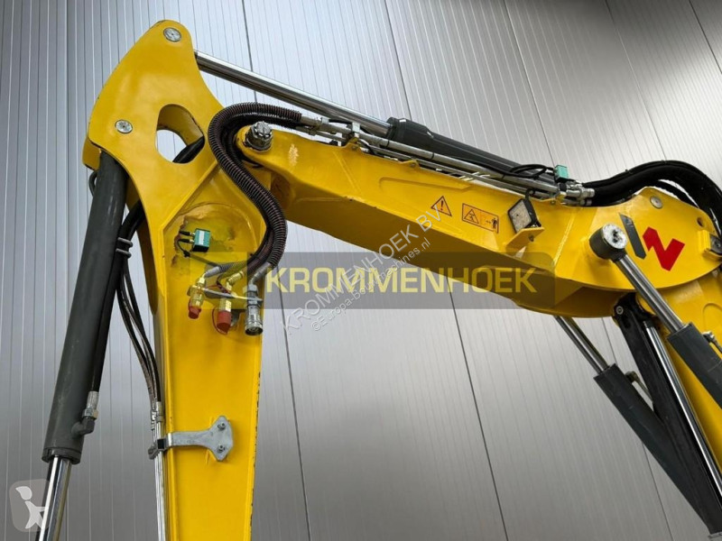 جرافة Wacker Neuson