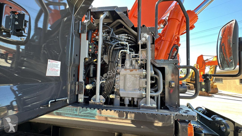 Skovl Hitachi 5B 4X4