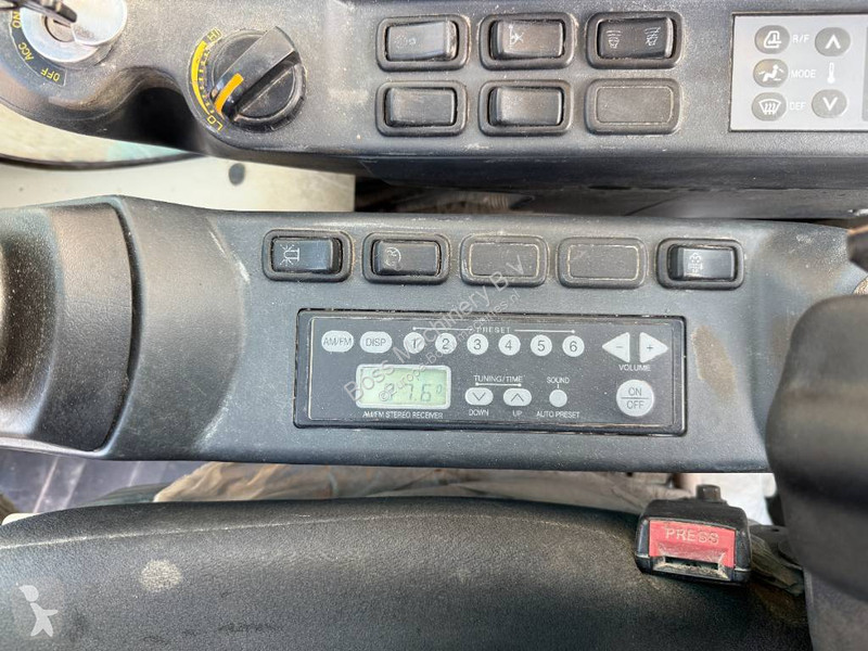 جرافة Kobelco SK350LC-9 - Hammer Lines / Quick...