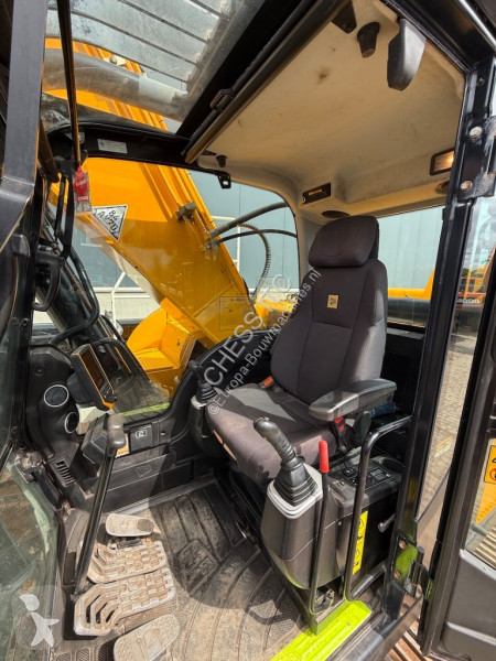 Lopatový nakládač JCB 300 LC 4F - 300 -