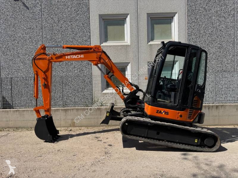 جرافة Hitachi