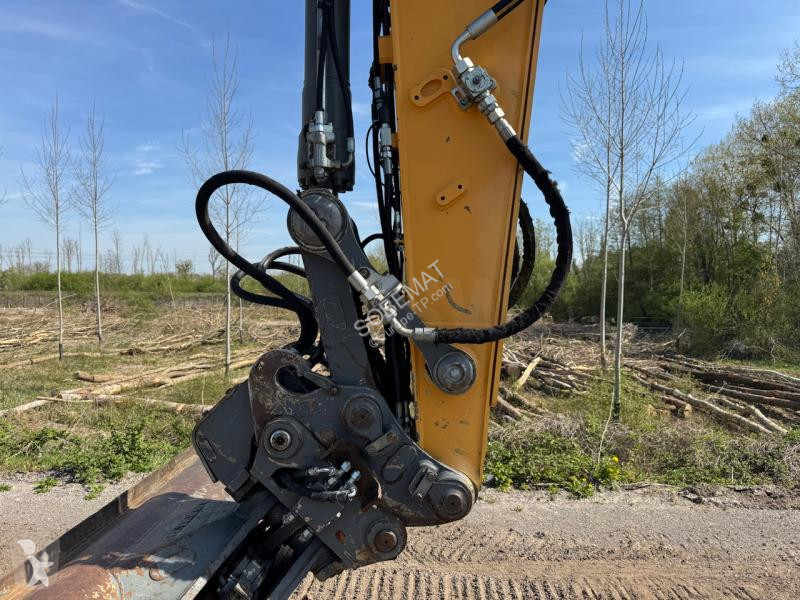جرافة Liebherr
