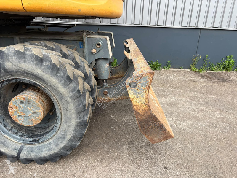 جرافة Liebherr A918
