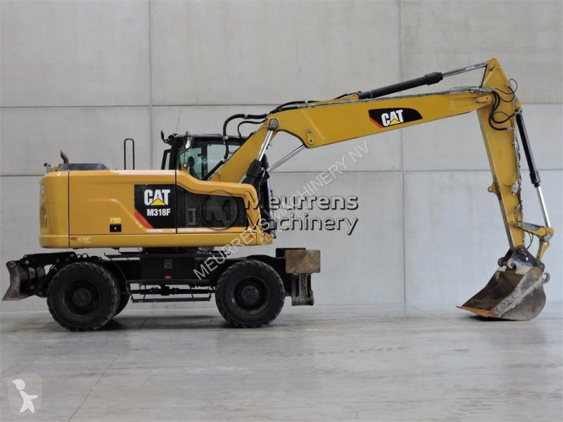 جرافة Caterpillar F