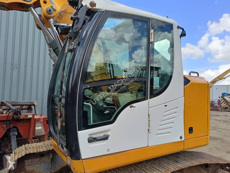 Excavator Liebherr R  excavator bagger + 6 buckets